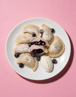 Pierogi z jagodami